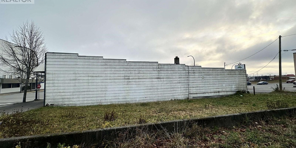 3207-3209 KALUM STREET Terrace Photo 6 3207-3209 KALUM STREET Terrace Photo 6